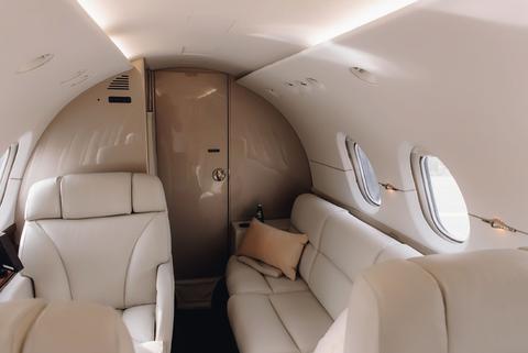 Открыть на весь экран Hawker 800XP 1